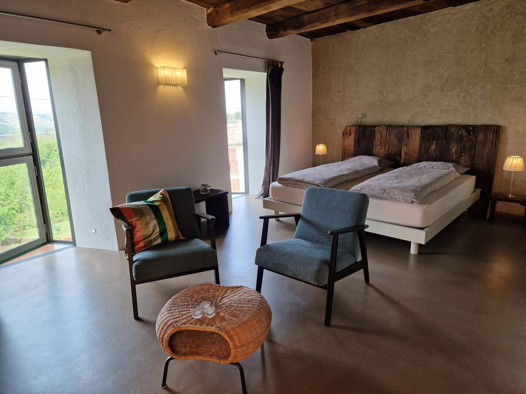 Bed and Breakfast Cascina Il Sogno Cossano Belbo Exterior foto